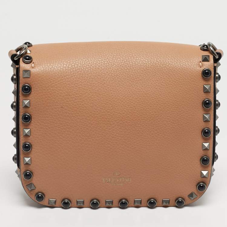 Pre Owned Valentino Nude Leather Rolling Rockstud Flap Shoulder Bag