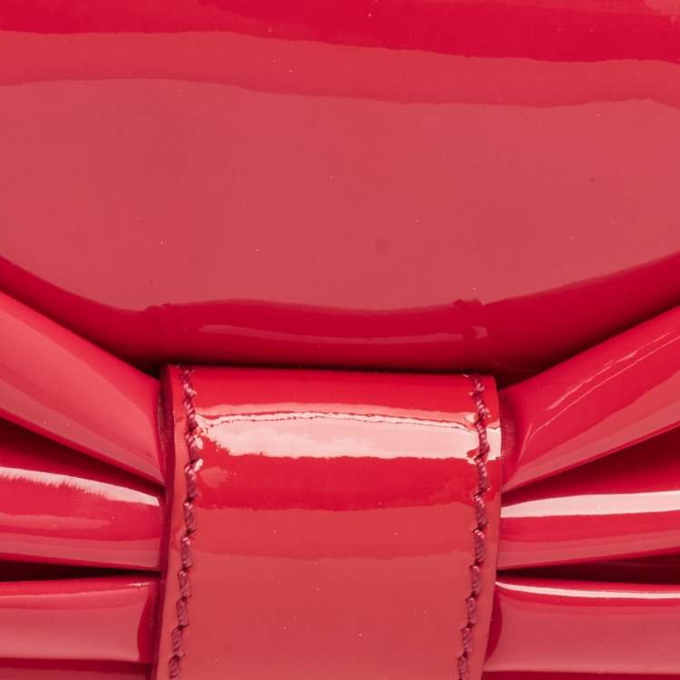 Pre Owned Valentino Bow Pink Patent Leather Chain Clutch
