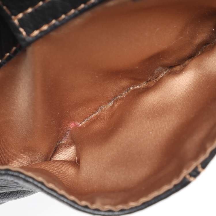 Pre Owned Valentino Escape V Logo Black Leather Shoulder Bag