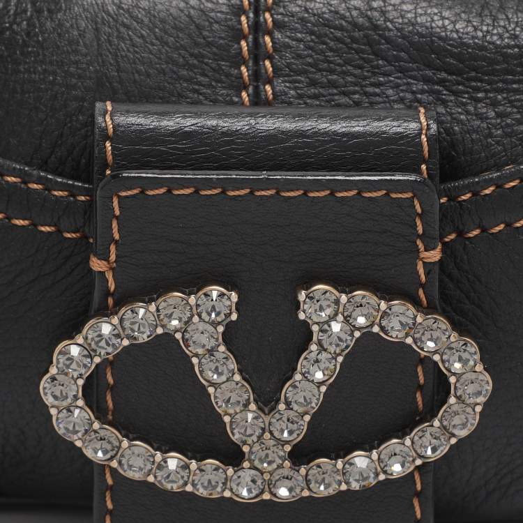 Pre Owned Valentino Escape V Logo Black Leather Shoulder Bag