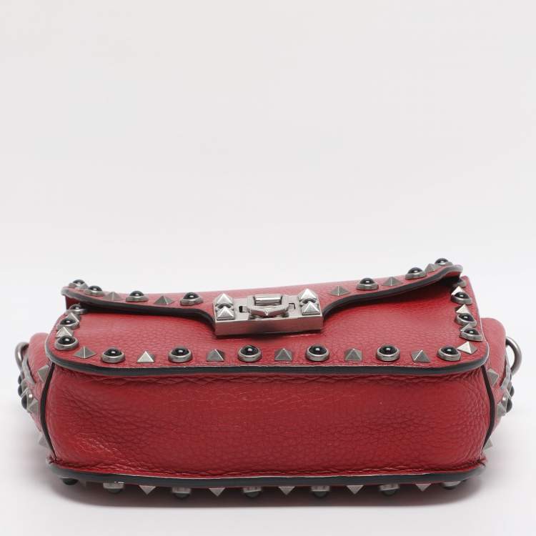 Pre Owned Valentino Rolling Rockstud Red Leather Shoulder Bag