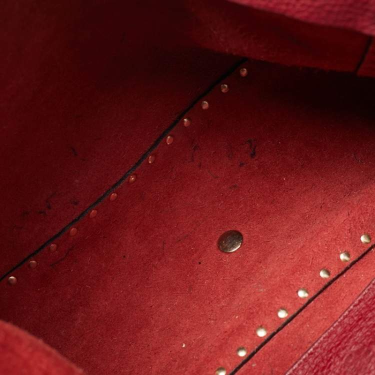Pre Owned Valentino Rockstud Trapeze Medium Red Leather Tote