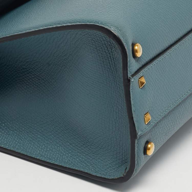 مملوكة مسبقًا Valentino VSling Small Bleu Leather Top Handle Bag