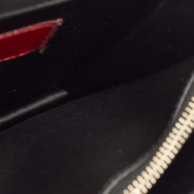 Pre Owned Valentino Rockstud Black Leather Chain Clutch