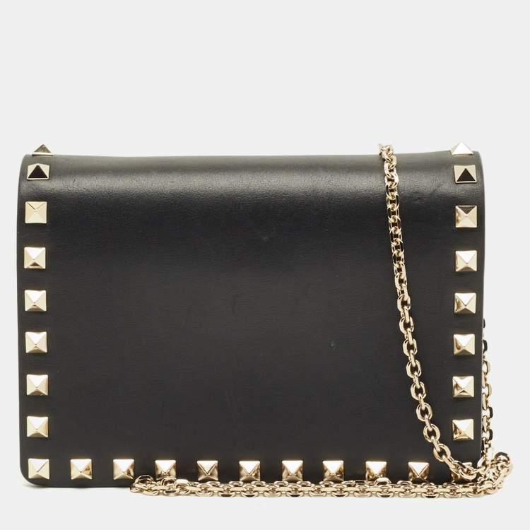 Pre Owned Valentino Rockstud Black Leather Chain Clutch