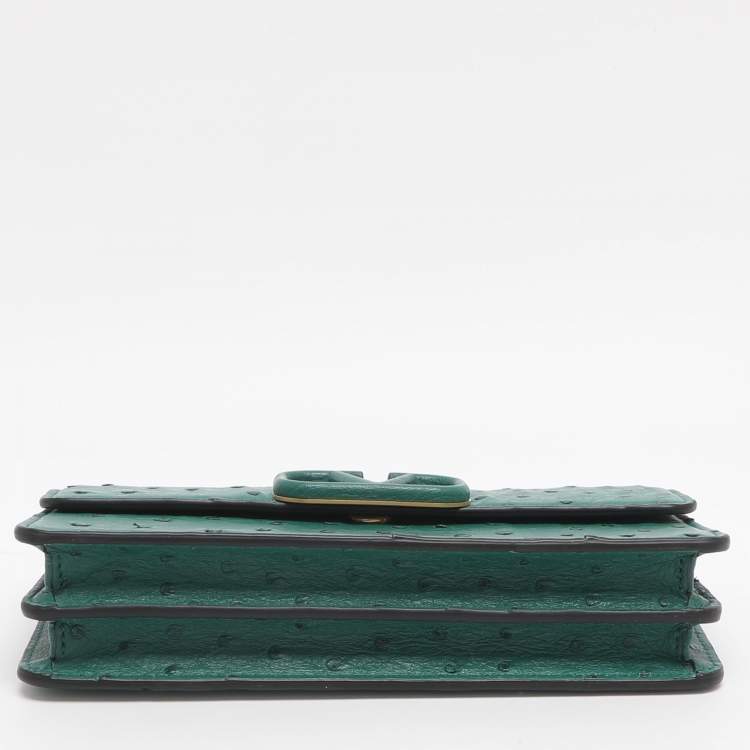 Pre Owned محفظة على سلسلة فالنتينو VSling جلد النعام الأخضر