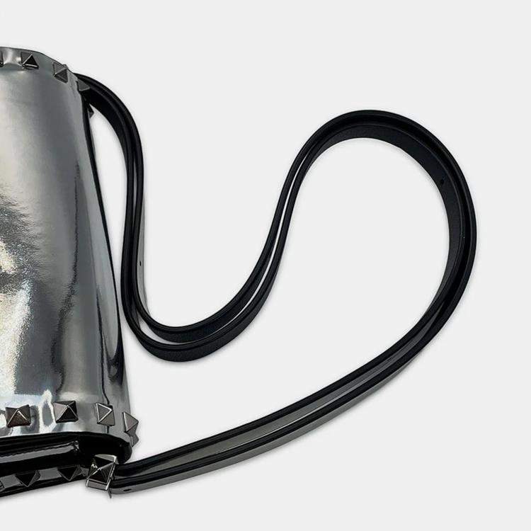 Pre Owned Valentino Garavani Rockstudded Shoulder Bag Silver Patent Leather