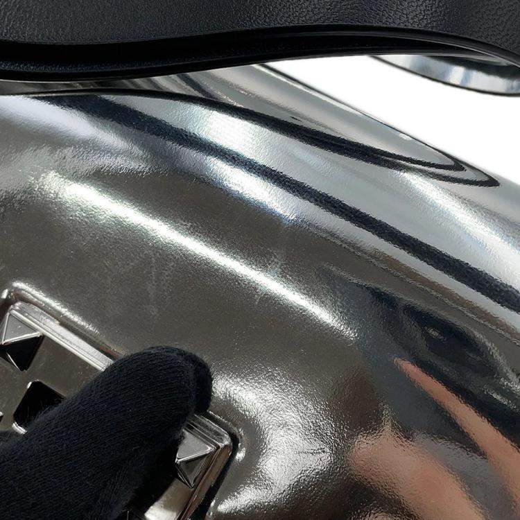 Pre Owned Valentino Garavani Rockstudded Shoulder Bag Silver Patent Leather