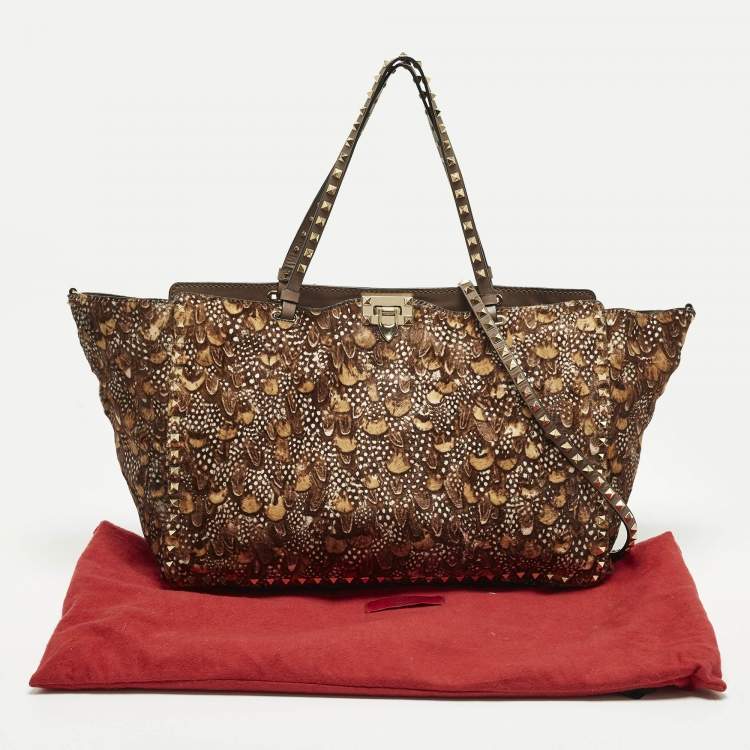 Pre Owned Valentino Rockstud Trapeze Brown Feather Print Calf Hair and Leather Tote
