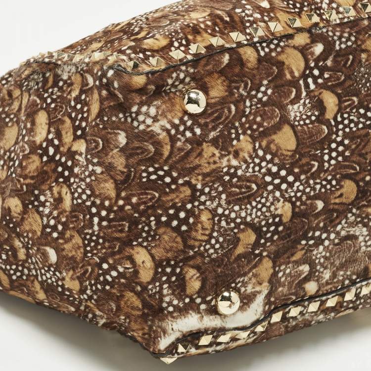 Pre Owned Valentino Rockstud Trapeze Brown Feather Print Calf Hair and Leather Tote