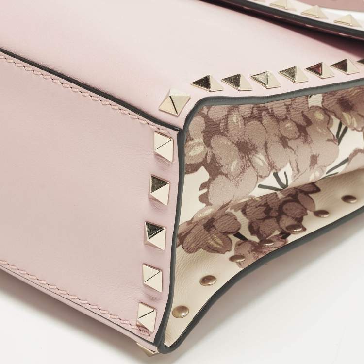 Pre Owned Valentino Rockstud Kimono 1997 Pink Leather Top Handle Bag