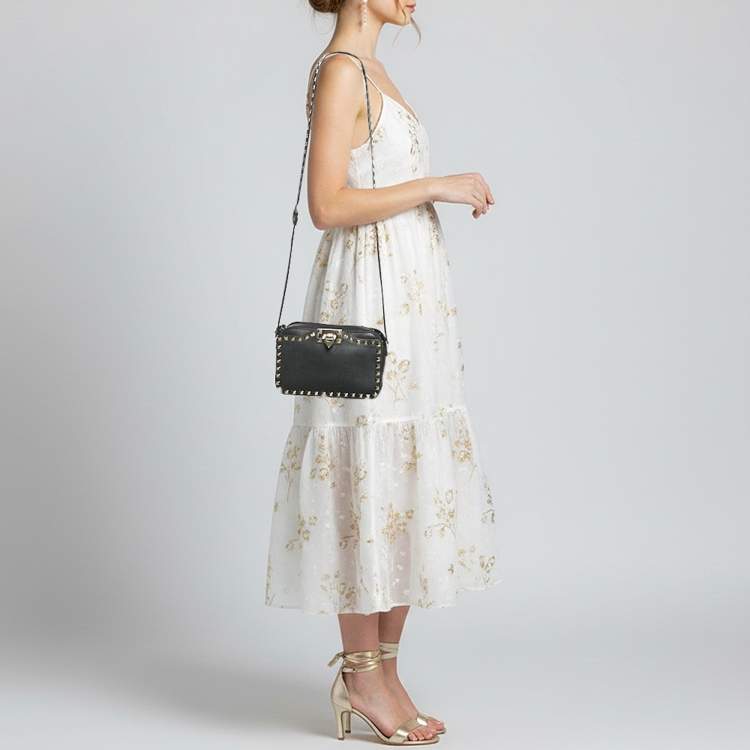 Pre Owned Valentino Black Leather Rockstud Crossbody Bag