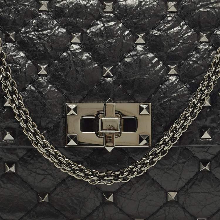 Pre Owned Valentino Rockstud Spike Black Quilted Leather Crossbody Clutch