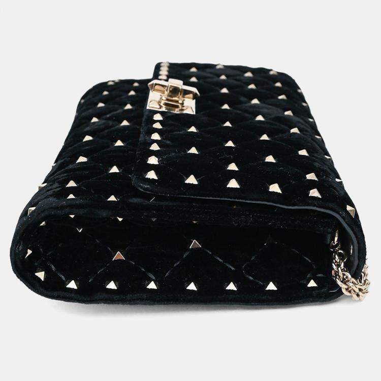 Pre Owned Valentino Velvet Quilted Rockstud Clutch with Chain