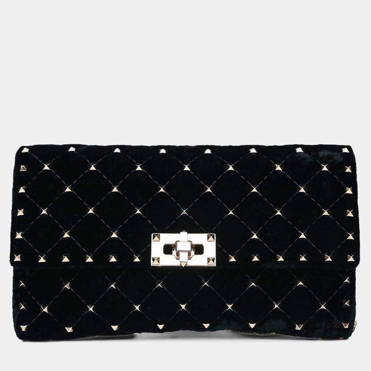 Pre Owned Valentino Velvet Quilted Rockstud Clutch with Chain