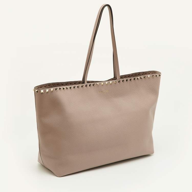 Pre Owned Valentino Rockstud Beige Leather Shopper Tote