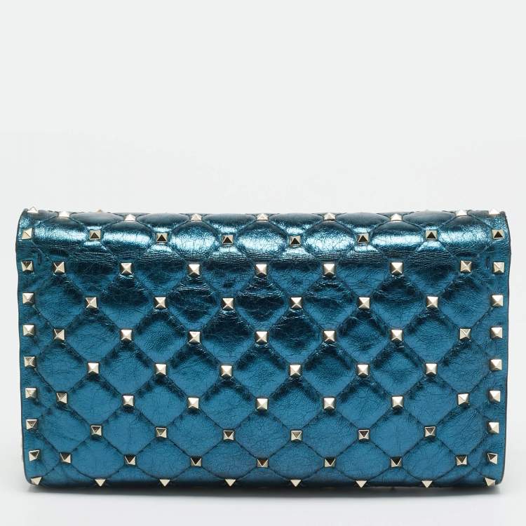 Pre Owned Valentino Rockstud Spike Metallic Blue Quilted Leather Chain Clutch
