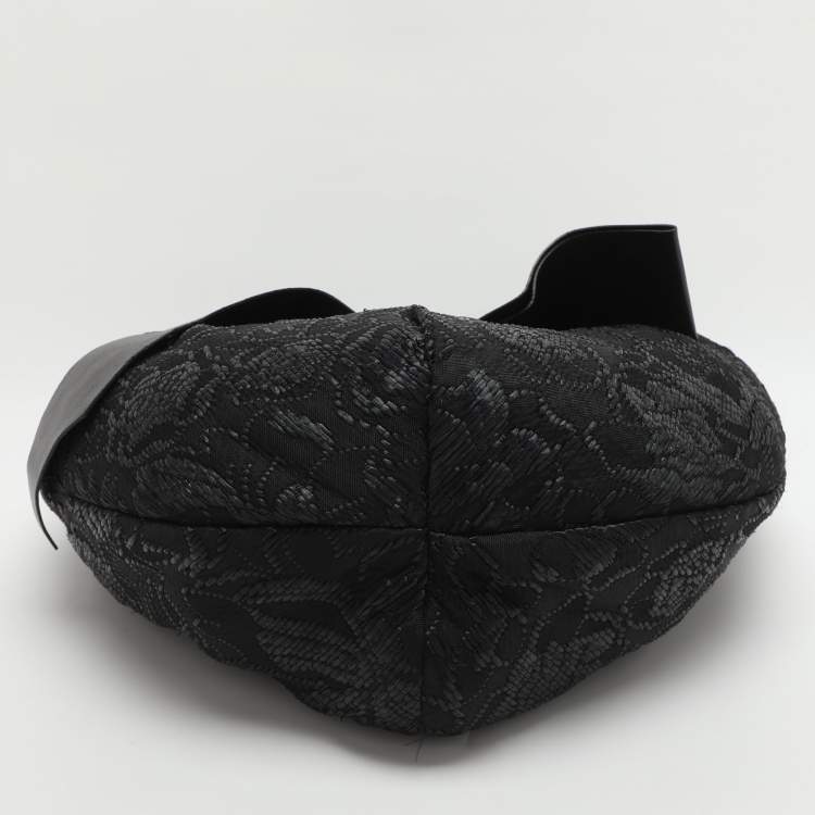 Pre Owned Valentino Bow Black Leather, Nylon and Straw Hobo