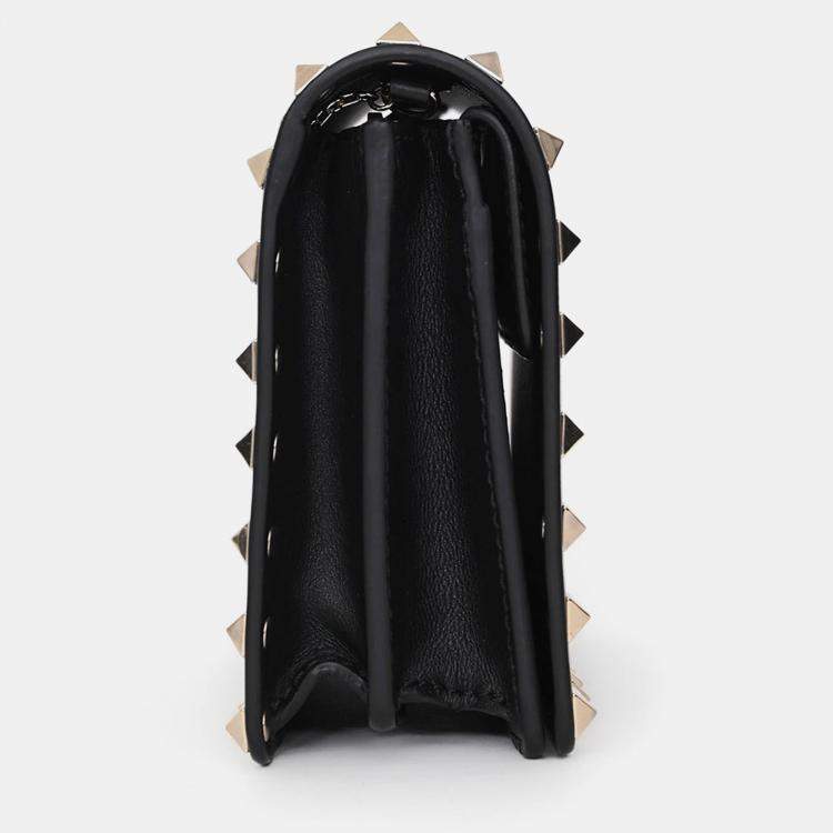 Pre Owned Valentino Black Leather Rockstud Mini Chain Pouch Bag