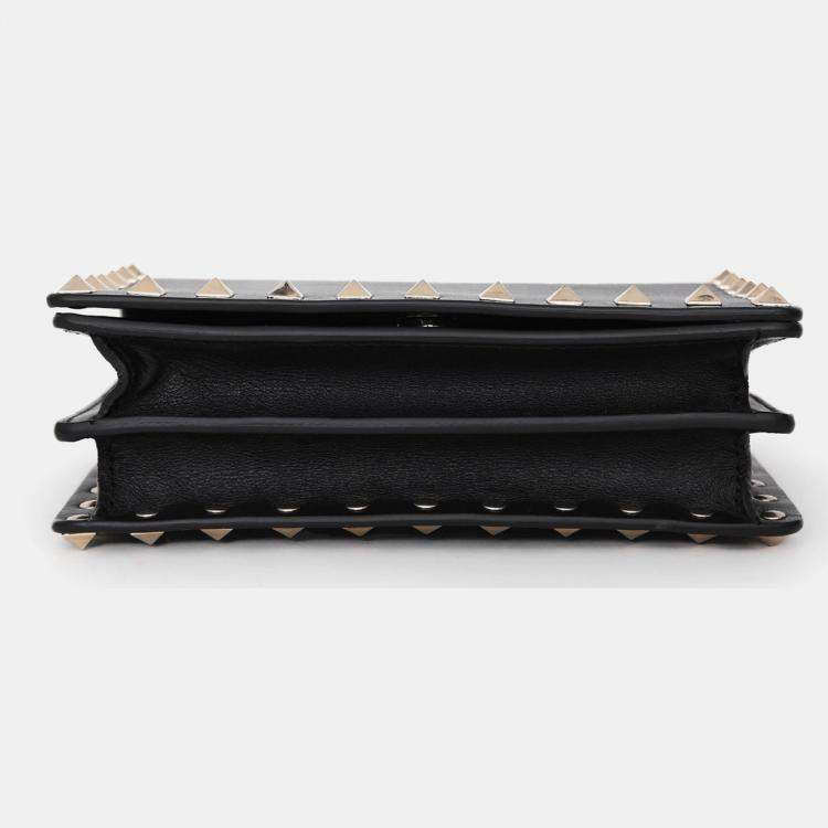 Pre Owned Valentino Black Leather Rockstud Mini Chain Pouch Bag