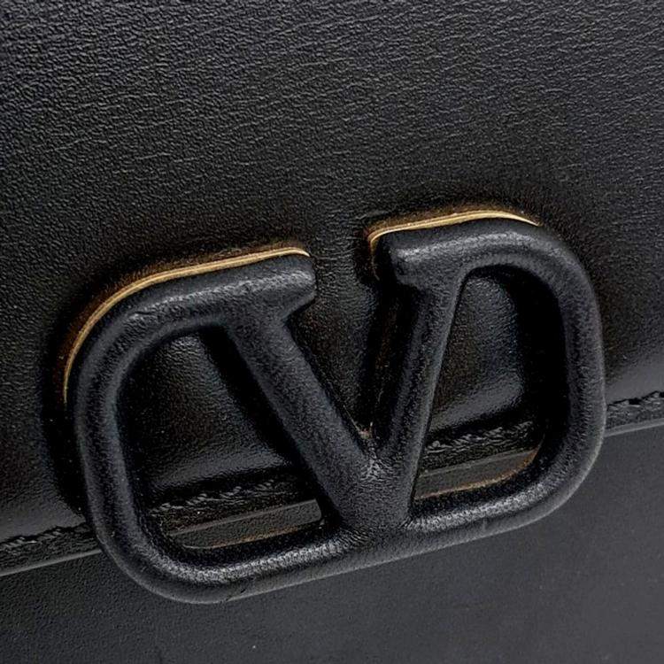 Pre Owned Valentino Black Leather V-Ring Micro Crossbody Bag