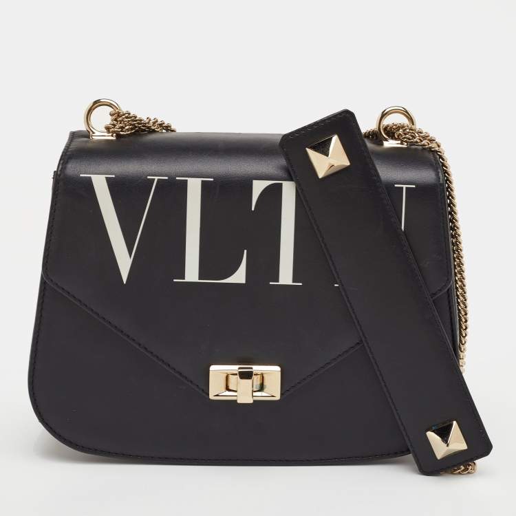 مملوكة مسبقًا Valentino VLTN Black Leather Flap Chain Shoulder Bag