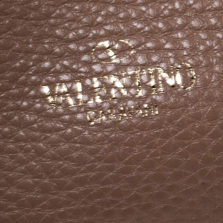 Pre Owned Valentino Beige Leather Rockstud Fringed Tote