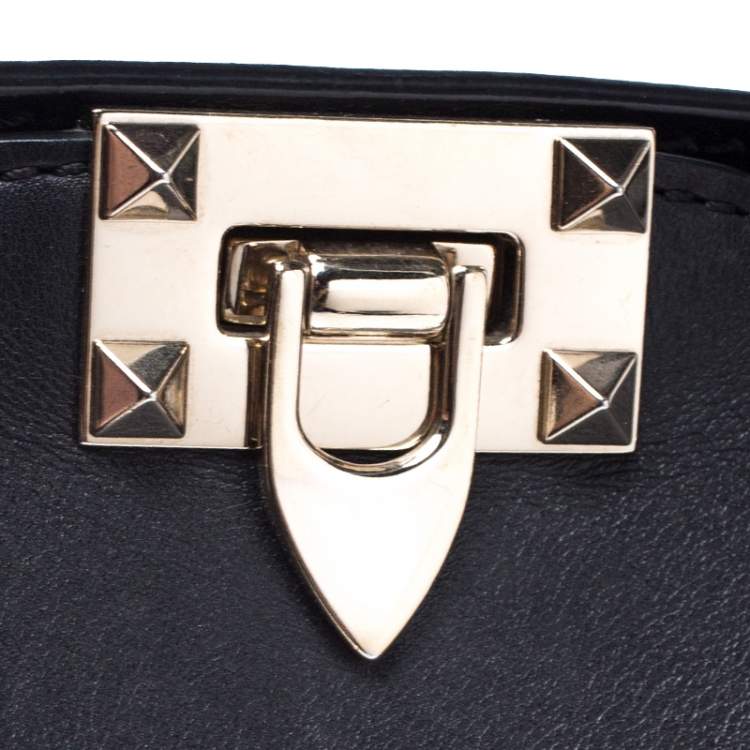 Pre Owned Valentino Black Leather Small Rockstud Shopper Tote