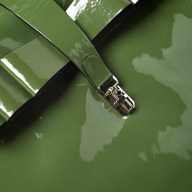Pre Owned Valentino Green Patent Leather Top Handle Bag