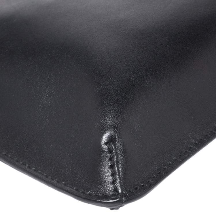 Pre Owned Valentino Black Leather Rockstud Wristlet Clutch