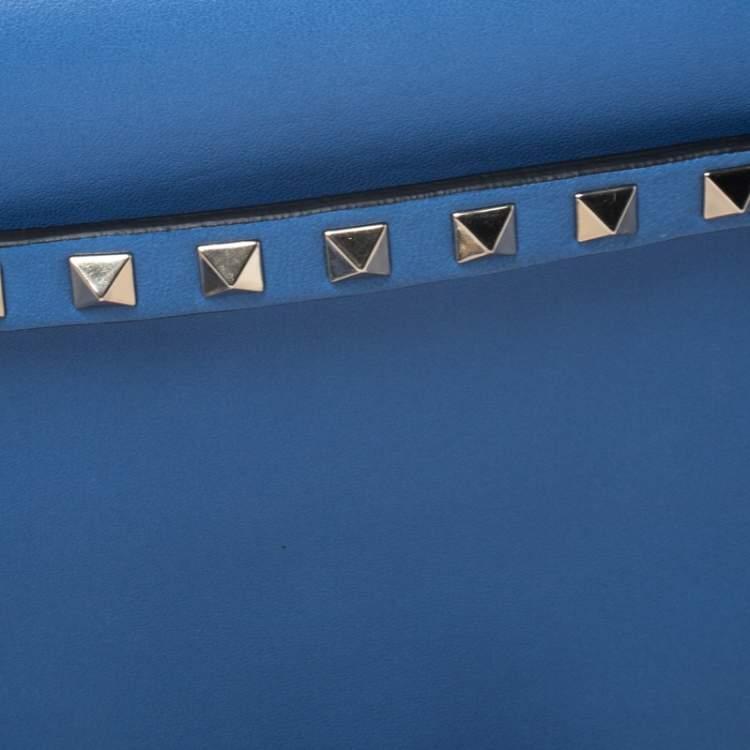 Pre Owned Valentino Blue Leather Rockstud Wristlet Clutch 