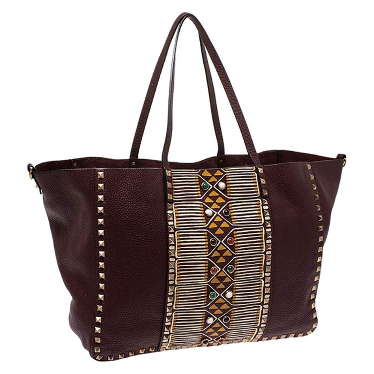 Pre Owned Valentino Burgundy Leather Tribal Rockstud Tote