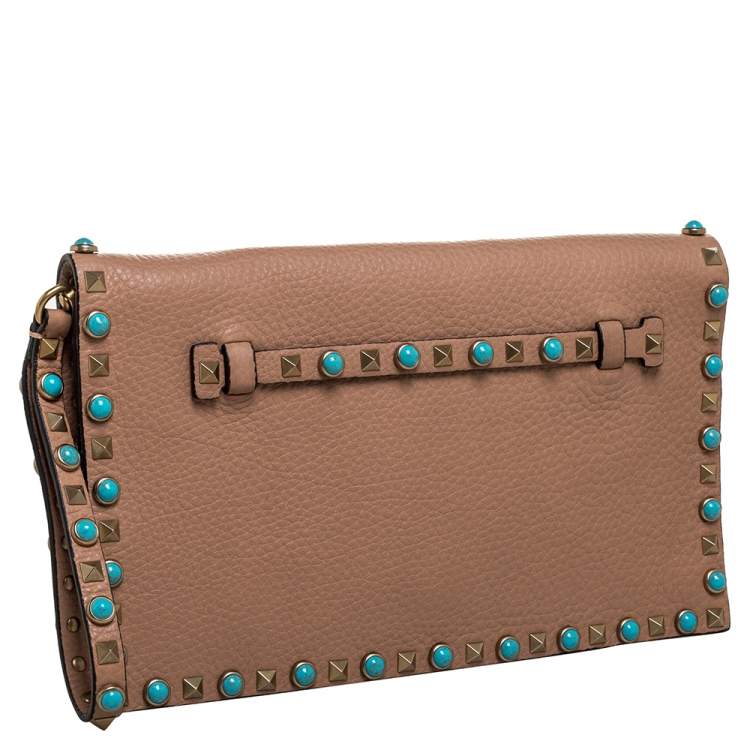 Pre Owned Valentino Beige Grained Leather Rolling Rockstud Wristlet Clutch