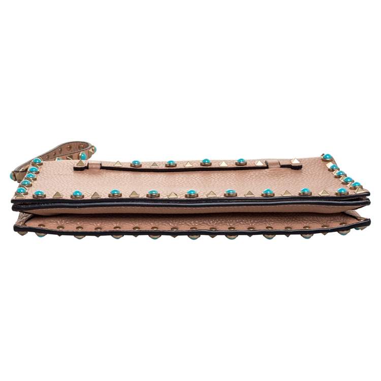 Pre Owned Valentino Beige Grained Leather Rolling Rockstud Wristlet Clutch