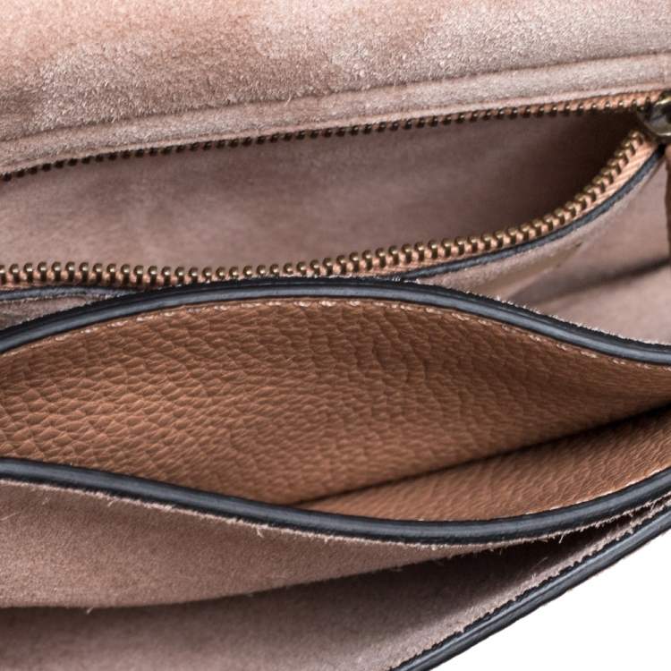Pre Owned Valentino Beige Grained Leather Rolling Rockstud Wristlet Clutch