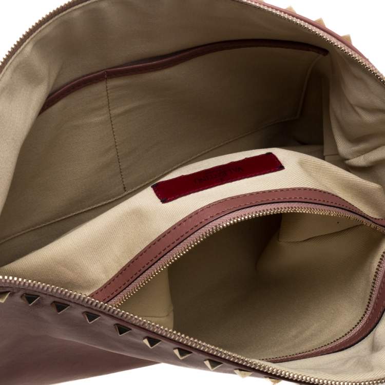 Pre Owned Valentino Old Rose Leather Oversized Rockstud Wristlet Pouch