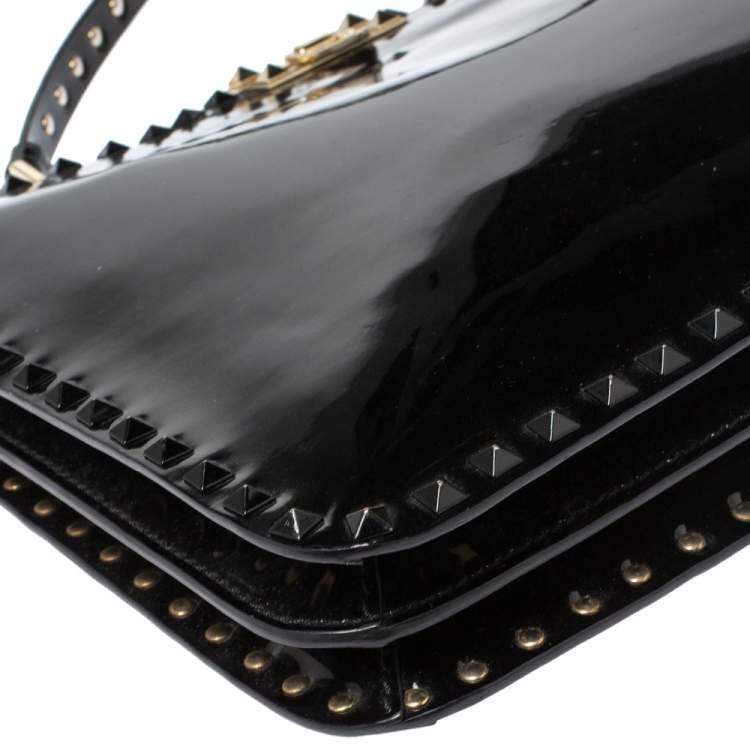 Pre Owned Valentino Black Patent Leather Rockstud Top Handle Bag