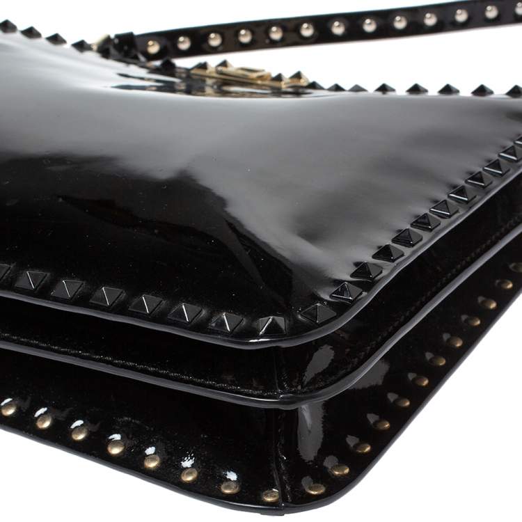 Pre Owned Valentino Black Patent Leather Rockstud Top Handle Bag