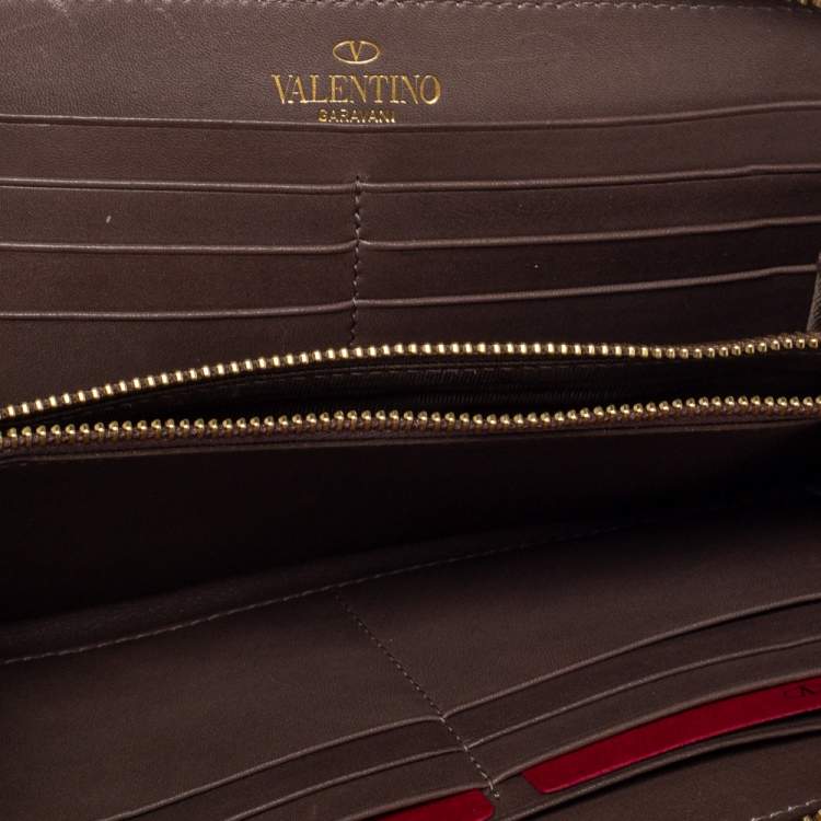 Elegant Women's Wallet in Saffiano Print with Gold Zip, Ruby Red