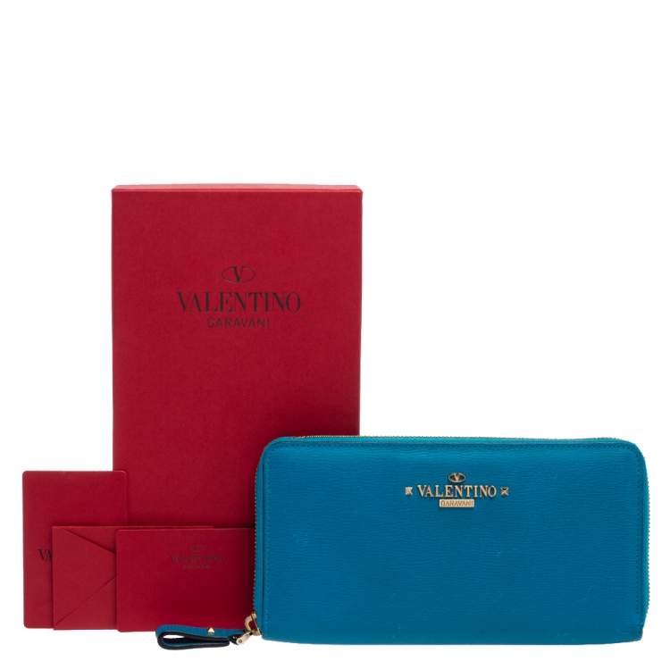 Pre Owned Valentino Azur Leather Logo Zip Around Wallet