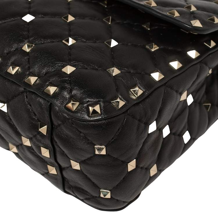 Pre Owned Valentino Black Quilted Leather Rockstud Spike Top Handle Bag