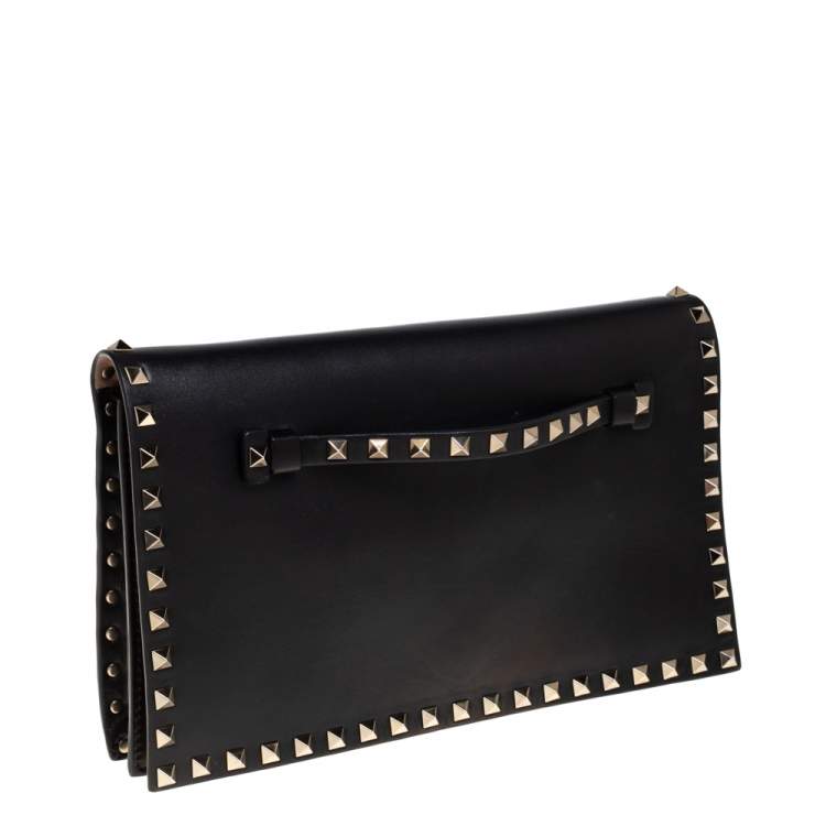 Pre Owned Valentino Black Leather Rockstud Wristlet Clutch