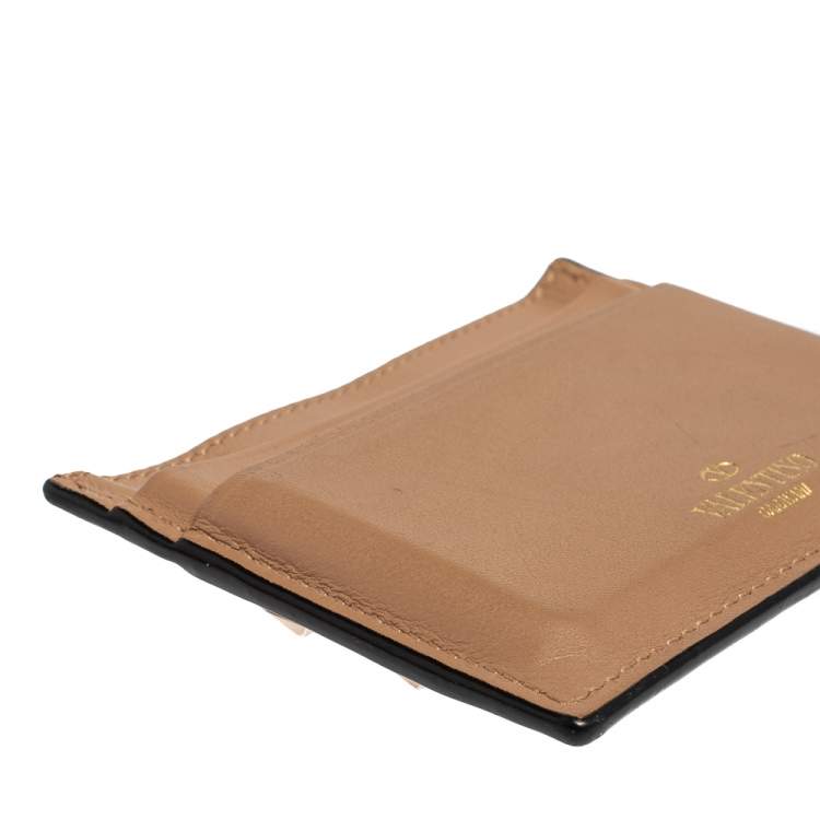 Pre Owned Valentino Beige Leather Rockstud Card Holder