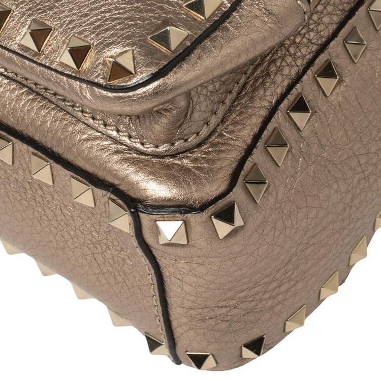 Pre Owned Valentino Metallic Beige Pebbled Leather Mini Rockstud Backpack