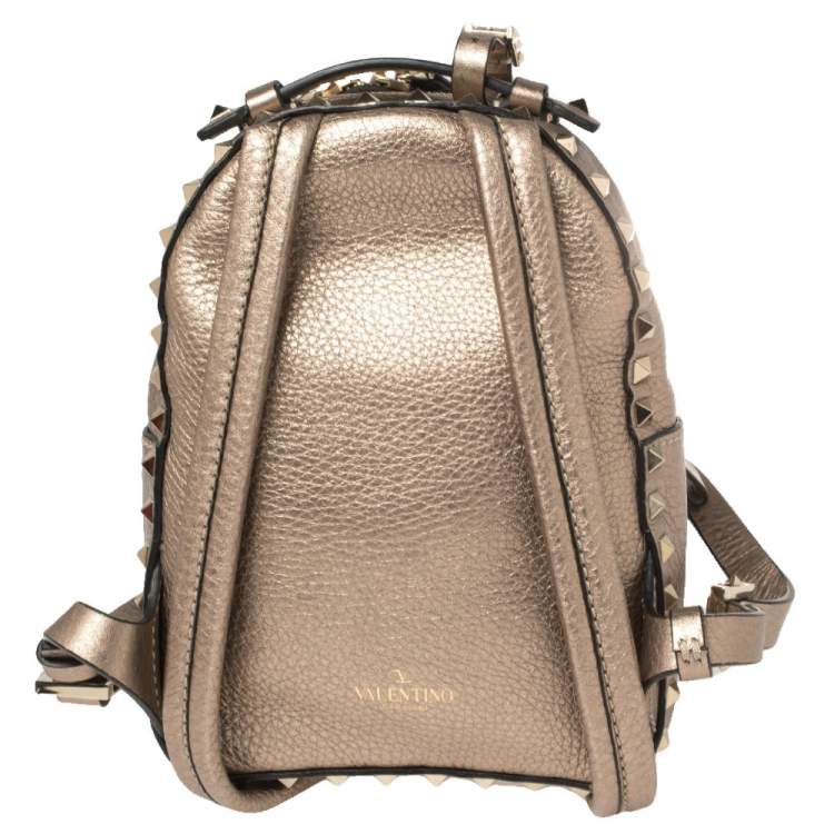 Pre Owned Valentino Metallic Beige Pebbled Leather Mini Rockstud Backpack