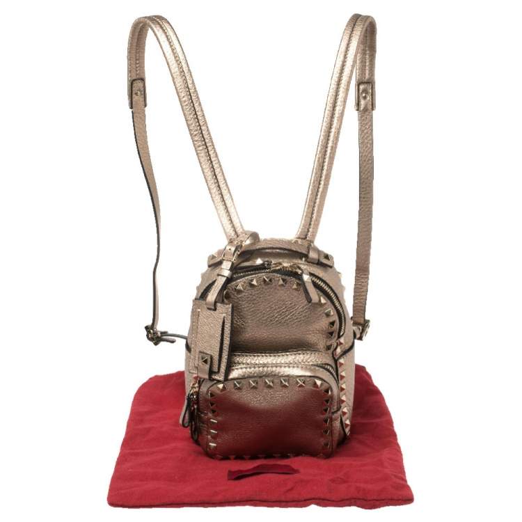 Pre Owned Valentino Metallic Beige Pebbled Leather Mini Rockstud Backpack