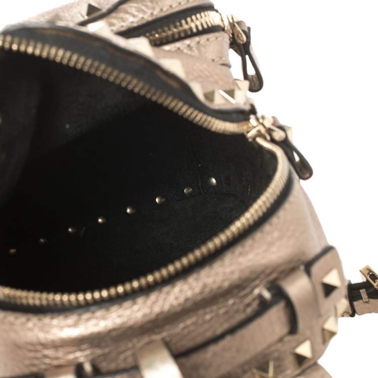Pre Owned Valentino Metallic Beige Pebbled Leather Mini Rockstud Backpack