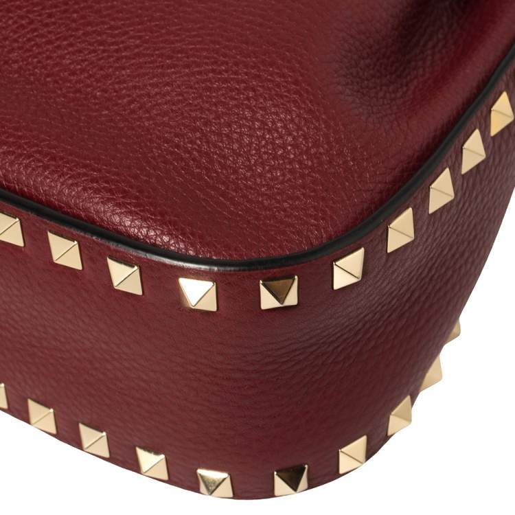 Pre Owned Valentino Red Leather Rockstud Bucket Shoulder Bag