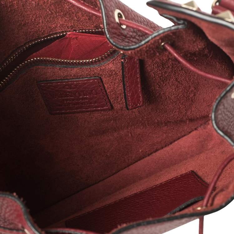 Pre Owned Valentino Red Leather Rockstud Bucket Shoulder Bag