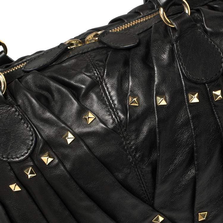 Pre Owned Valentino Black Leather Rockstud Boston Bag